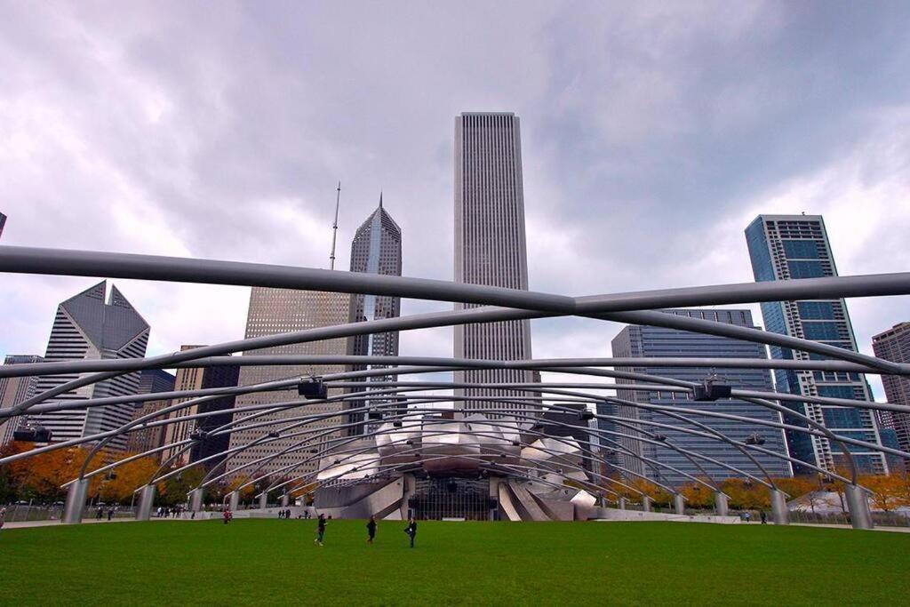 Modern 2Br In South Loop Near Soldier Field, Grant Park, Downtown, & Lakefront Trail Chicago Bagian luar foto